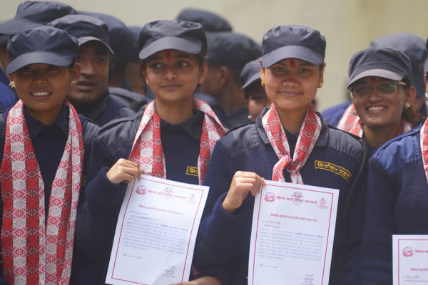 निर्वाचन सुरक्षार्थ खटिएका १ लाख ३३ हजार निर्वाचन प्रहरीको बिदाइ